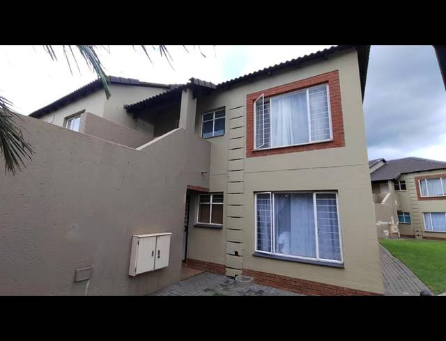 2 BEDROOM APARTMENT FOR SALE IN TWEE RIVIERE LIFESTYLE ESTATE
